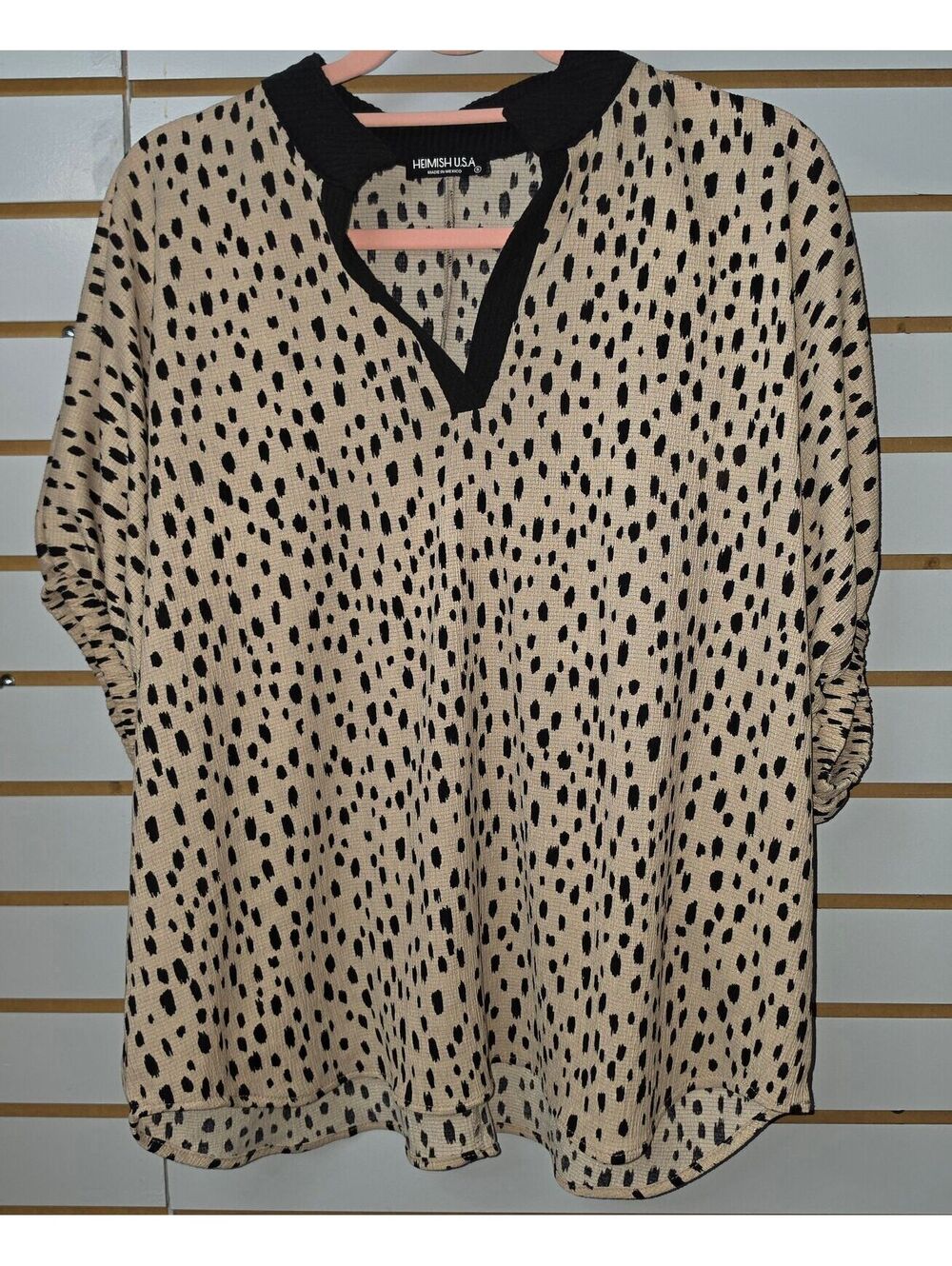 Heimish spotted pullover blouse small, med, large